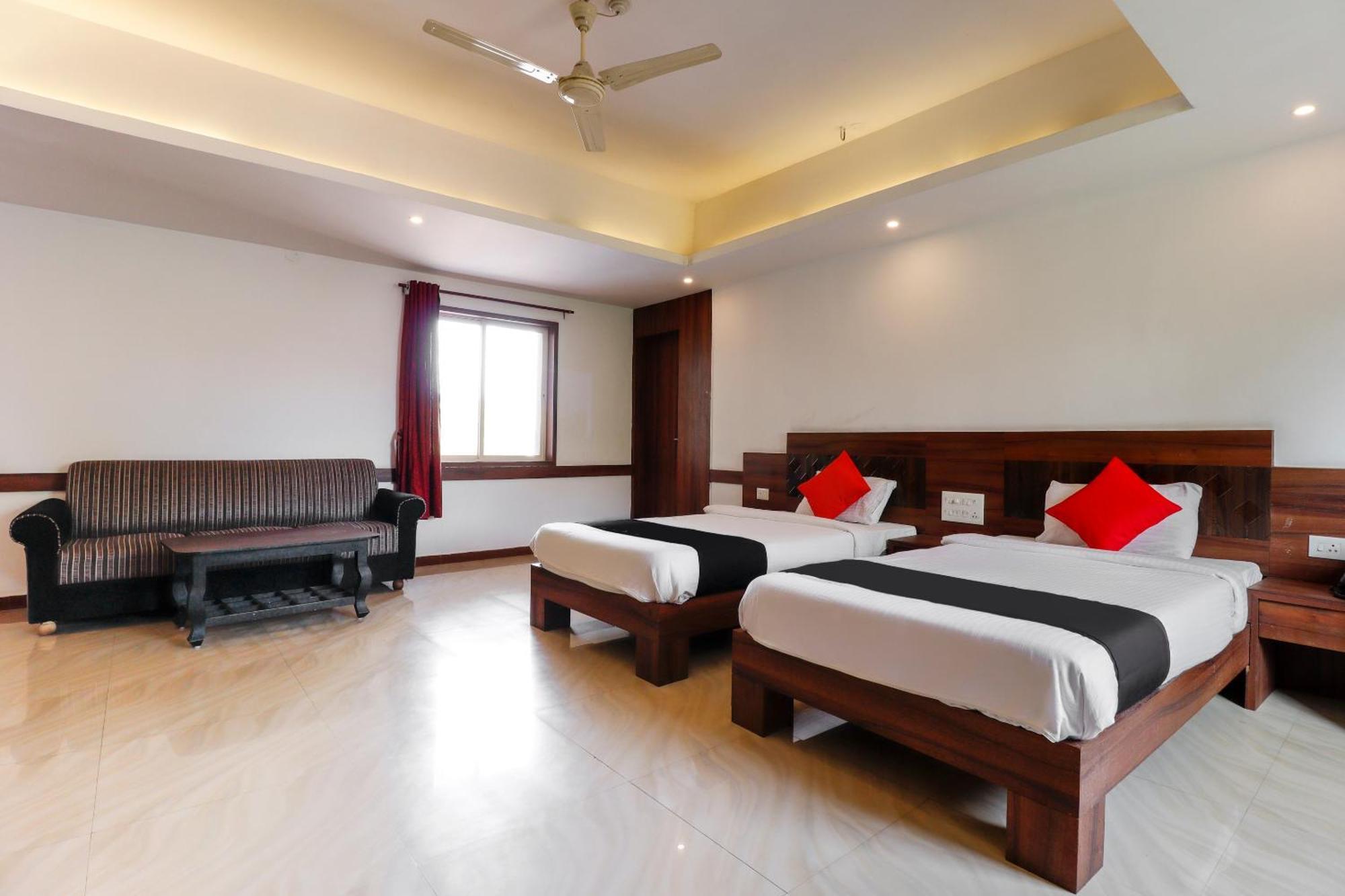 Sai Arya Residency Hotel Мангалор Екстериор снимка